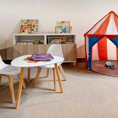 فيلة Luxury Taganana